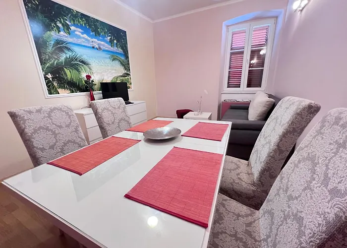 Riva ビオグラード・ナ・モル