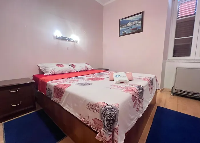 Riva ビオグラード・ナ・モル